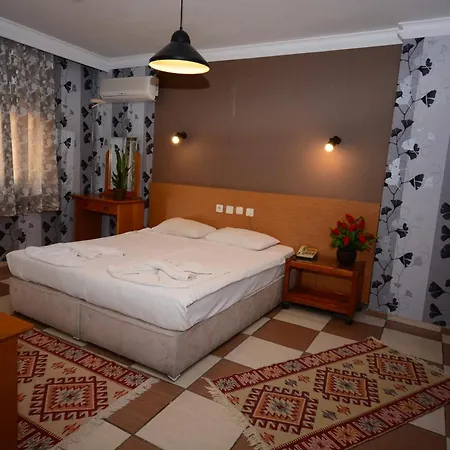 Hotel Deniz *