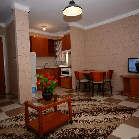 Deniz Hotel *